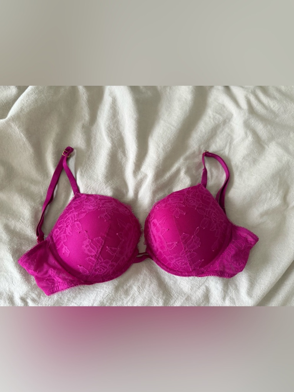 Victoria's Secret “Very Sexy” Lace Push-Up Bra